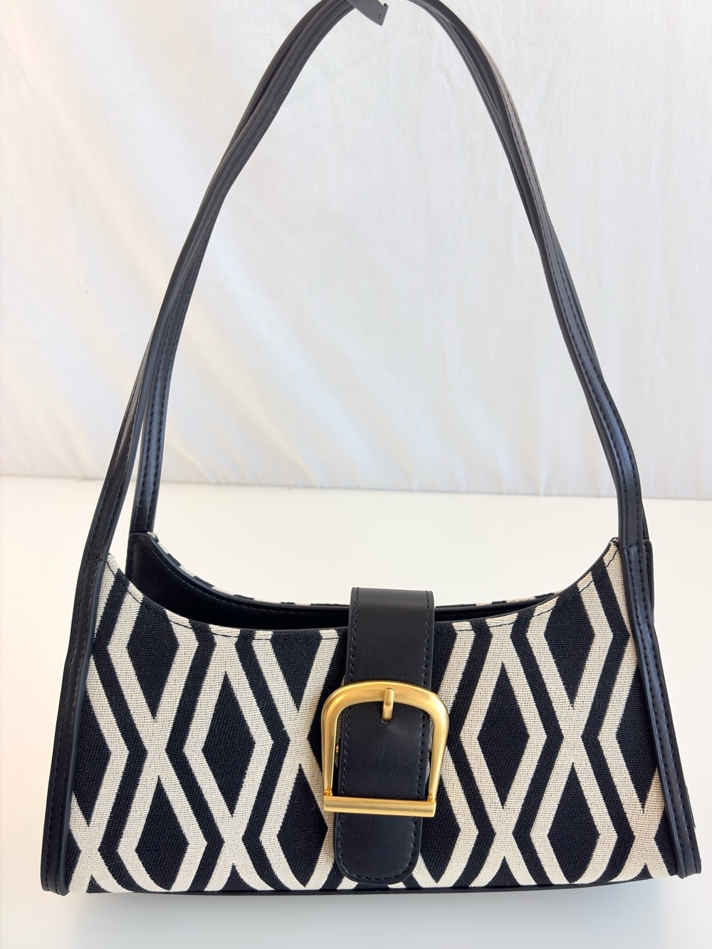 Urban Revivo Black & Cream Geometric Pattern Shoulder Bag with inner satin pouch